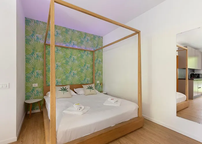 Marina Apartament Stresa